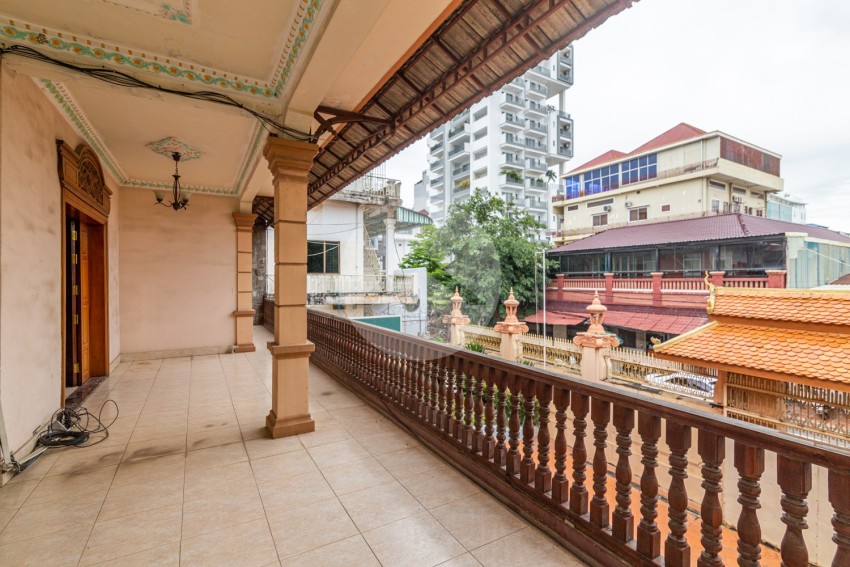 6 Bedroom Commercial Villa For Rent - Chamkarmorn, Phnom Penh