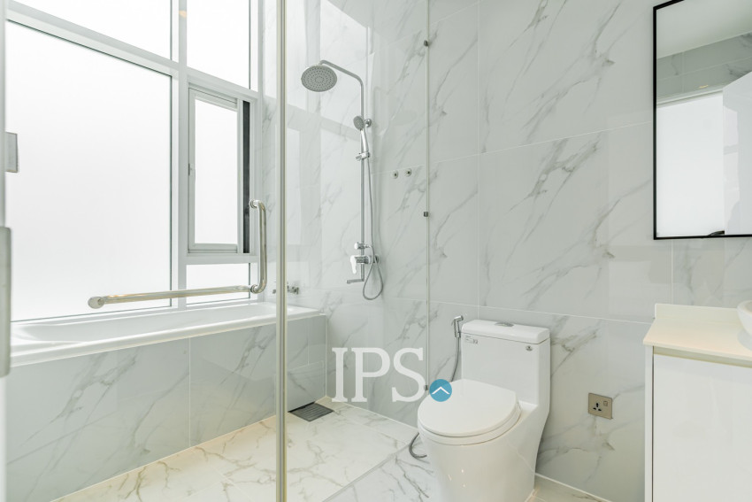 3 Bedroom Penthouse For Rent - J Tower 2, BKK1, Phnom Penh