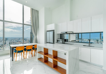 3 Bedroom Penthouse For Rent - J Tower 2, BKK1, Phnom Penh thumbnail