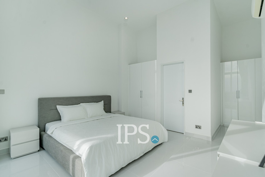 3 Bedroom Penthouse For Rent - J Tower 2, BKK1, Phnom Penh