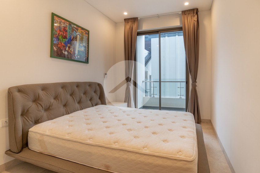 3 Bedroom Condo For Rent - Embassy Residences, Tonle Bassac, Phnom Penh