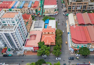 472 Sqm Corner Land For Sale - Boeung Trabek, Phnom Penh thumbnail