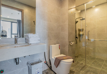 4 Bedroom Serviced Penthouse For Rent - Boeung Kak 1, Phnom Penh thumbnail