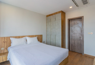 4 Bedroom Serviced Penthouse For Rent - Boeung Kak 1, Phnom Penh thumbnail