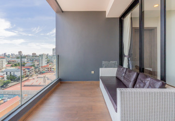 4 Bedroom Serviced Penthouse For Rent - Boeung Kak 1, Phnom Penh thumbnail