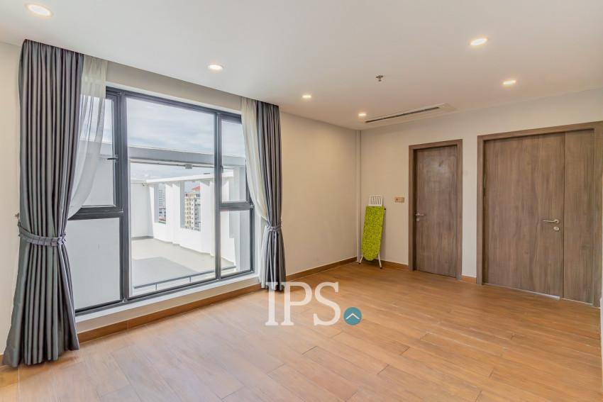 4 Bedroom Serviced Penthouse For Rent - Boeung Kak 1, Phnom Penh