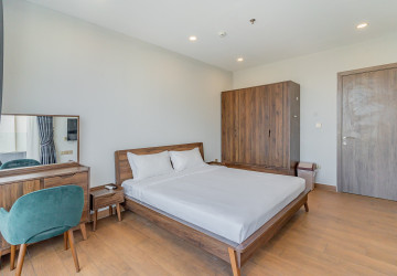 4 Bedroom Serviced Penthouse For Rent - Boeung Kak 1, Phnom Penh thumbnail