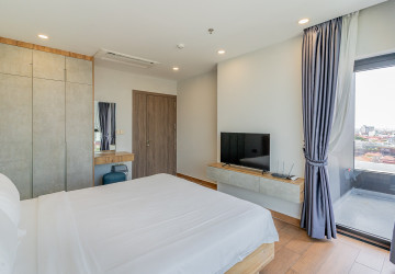 4 Bedroom Serviced Penthouse For Rent - Boeung Kak 1, Phnom Penh thumbnail