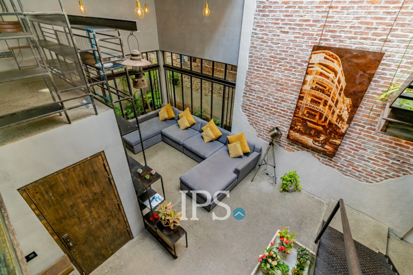 3 Bedroom Townhouse For Rent - Tonle Bassac, Phnom Penh