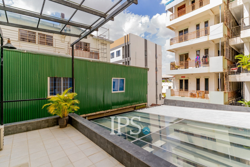 3 Bedroom Townhouse For Rent - Tonle Bassac, Phnom Penh