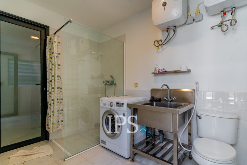 3 Bedroom Townhouse For Rent - Tonle Bassac, Phnom Penh