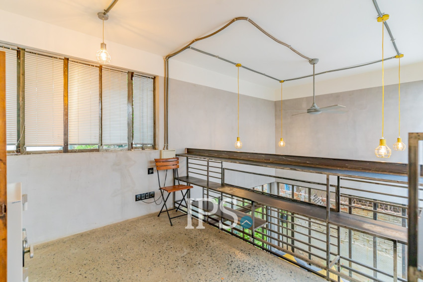 3 Bedroom Townhouse For Rent - Tonle Bassac, Phnom Penh