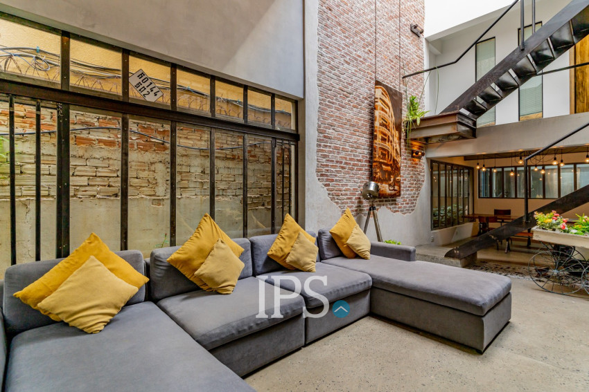3 Bedroom Townhouse For Rent - Tonle Bassac, Phnom Penh