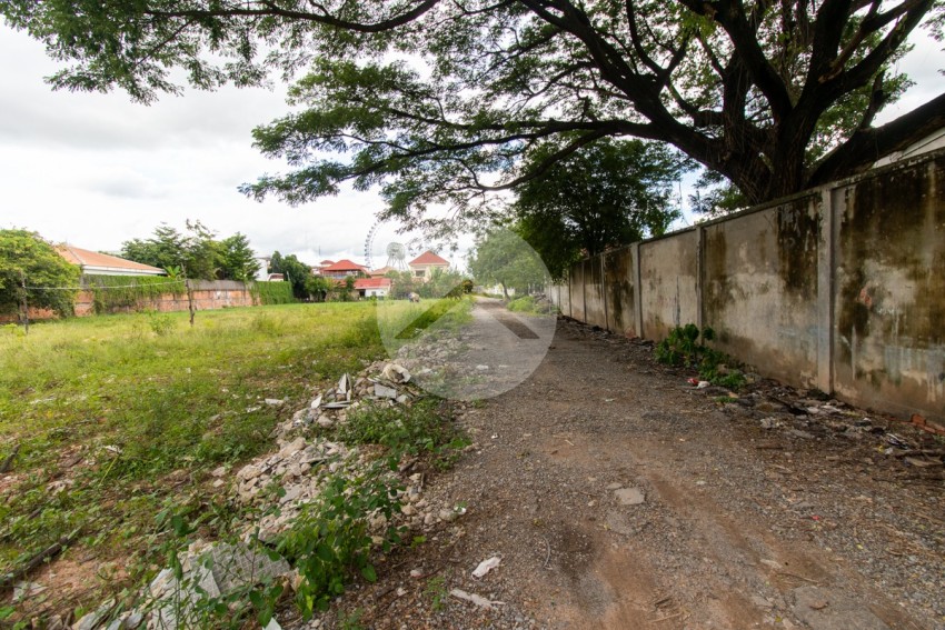 3228 Sqm Residential Land For Sale - Svay Dangkum, Siem Reap