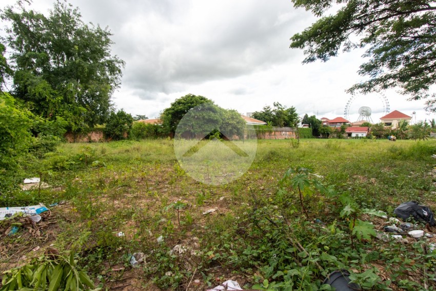 3228 Sqm Residential Land For Sale - Svay Dangkum, Siem Reap