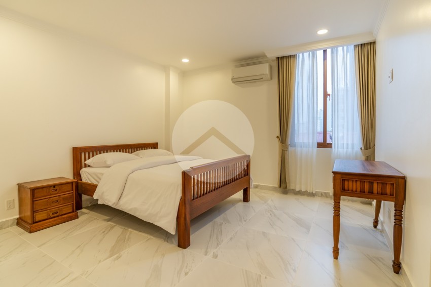 4 Bedroom Apartment For Rent - BKK1, Phnom Penh
