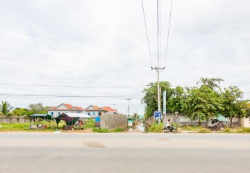 3095 Sqm Land For Sale - Chroy Changvar, Phnom Penh thumbnail