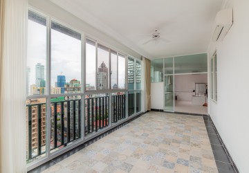 4 Bedroom Penthouse For Rent - BKK1, Phnom Penh thumbnail