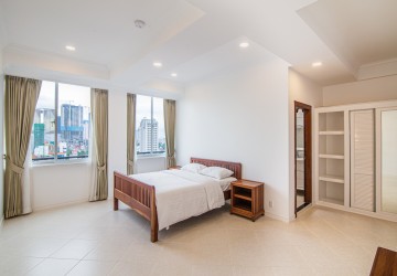 4 Bedroom Penthouse For Rent - BKK1, Phnom Penh thumbnail