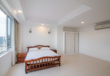 4 Bedroom Penthouse For Rent - BKK1, Phnom Penh thumbnail