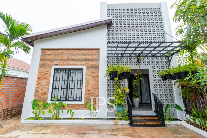 2 Bedroom  House For Rent - Sala Kamreuk, Siem Reap