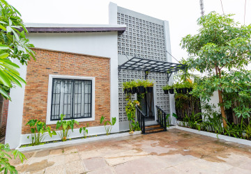 2 Bedroom  House For Rent - Sala Kamreuk, Siem Reap thumbnail