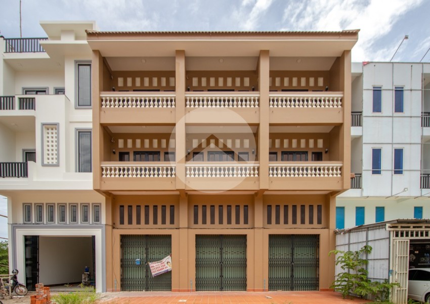 6 Bedroom Commercial Shophouse For Rent - Road 60, Siem Reap