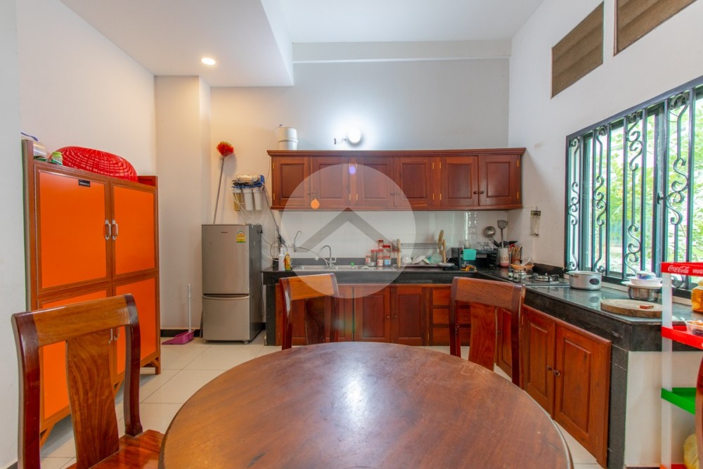3 Bedroom House For Rent - Svay Thom, Siem Reap - Image 6