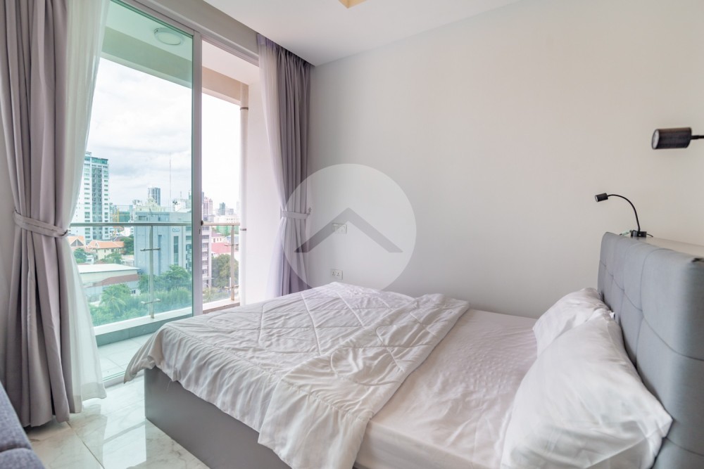 10th Floor Studio For Sale - J Tower South, BKK1, Tonle Bassac, Phnom Penh - Image 4