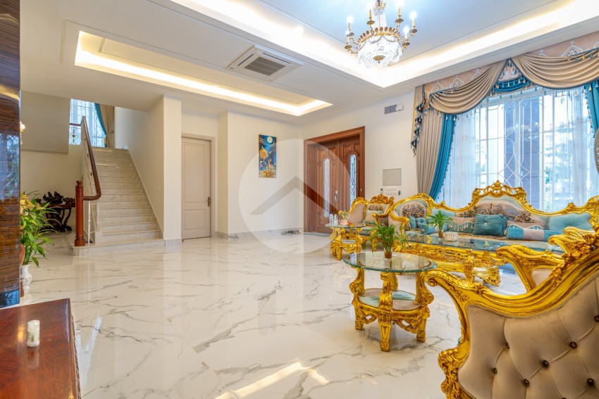 7 Bedroom Queen Villa - The Star Platinum Mastery, Borey Peng Huoth- Phnom Penh