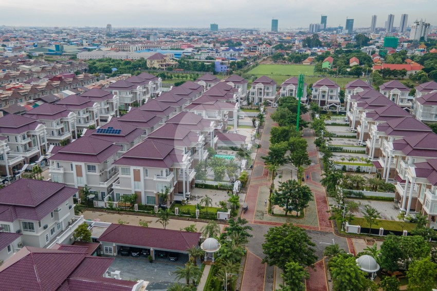 7 Bedroom Queen Villa For Sale - The Star Platinum Mastery, Borey Peng Huoth, Phnom Penh