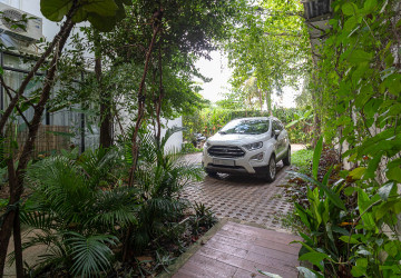 2 Bedroom Loft Apartment For Rent - Sala Kamreuk, Siem Reap thumbnail