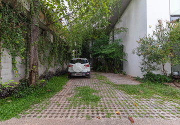 2 Bedroom Loft Apartment For Rent - Sala Kamreuk, Siem Reap thumbnail