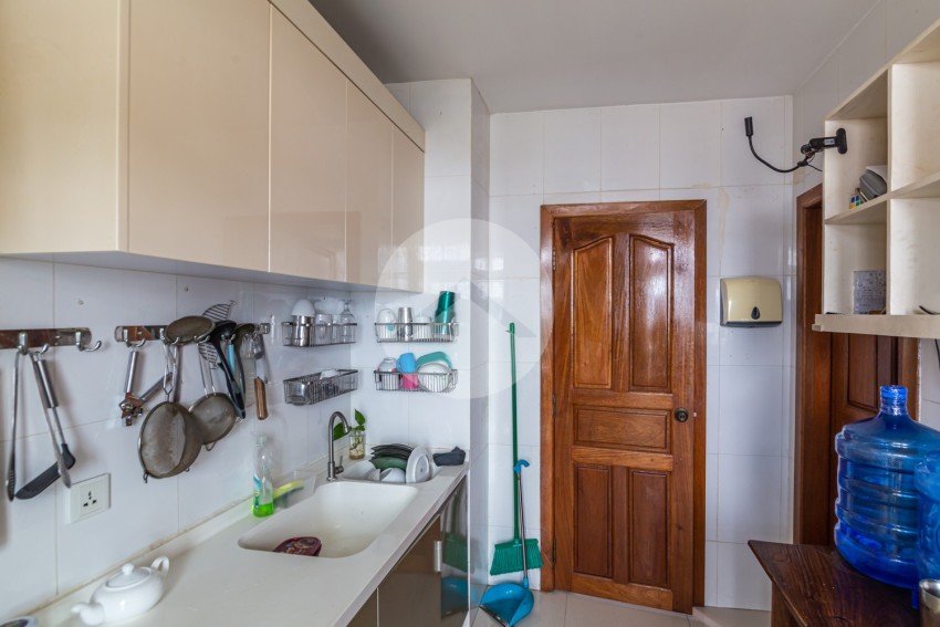 17th Floor 3 Bedroom Condo For Sale - Rose Condo, Phnom Penh
