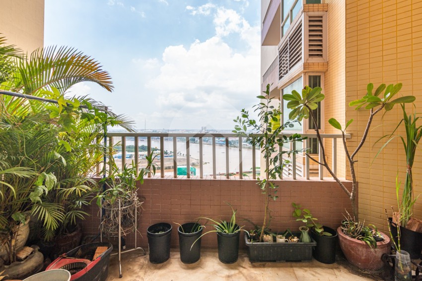17th Floor 3 Bedroom Condo For Sale - Rose Condo, Phnom Penh