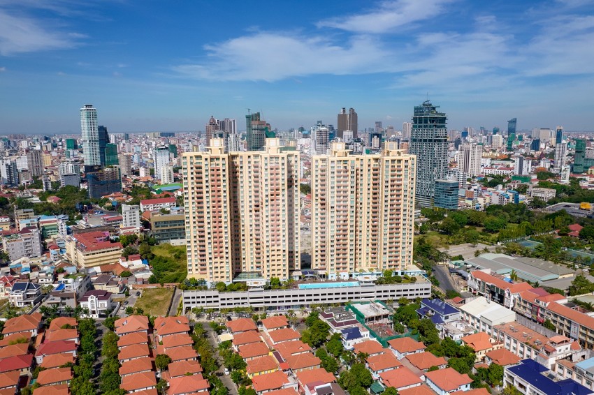 17th Floor 3 Bedroom Condo For Sale - Rose Condo, Phnom Penh