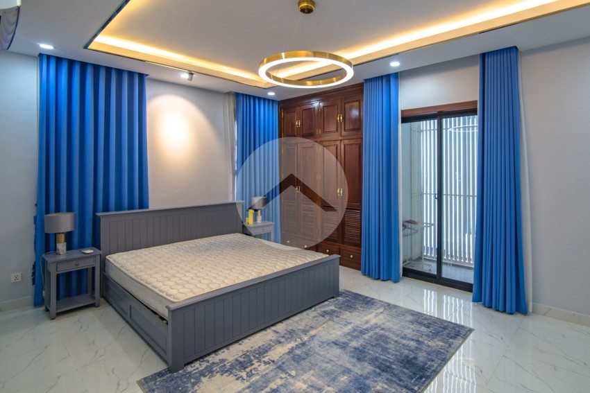 5 Bedroom Villa For Rent - Preaek Aeng, Chbar Ampov, Phnom Penh