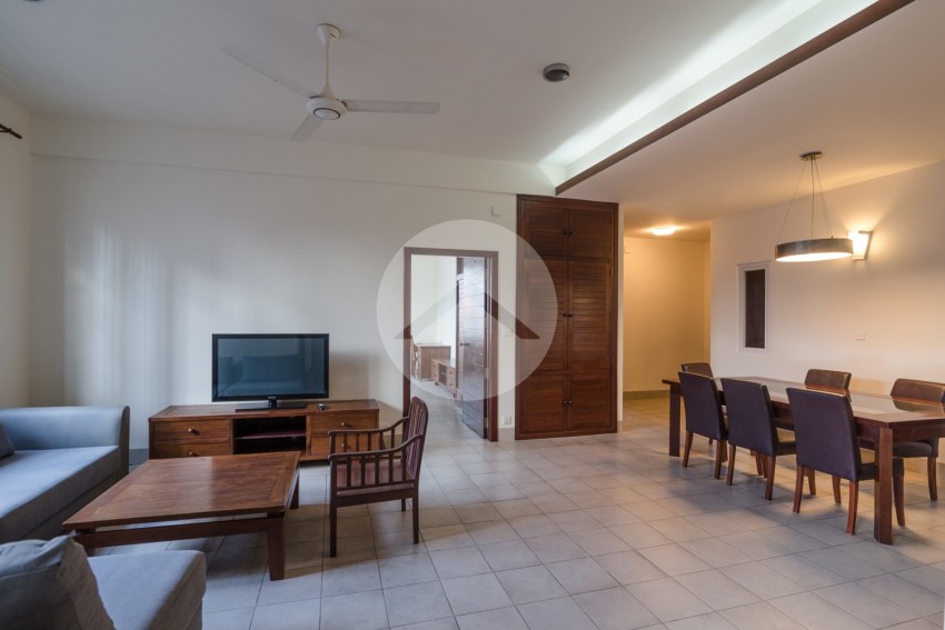 3 Bedroom Apartment For Rent - BKK1, Phnom Penh