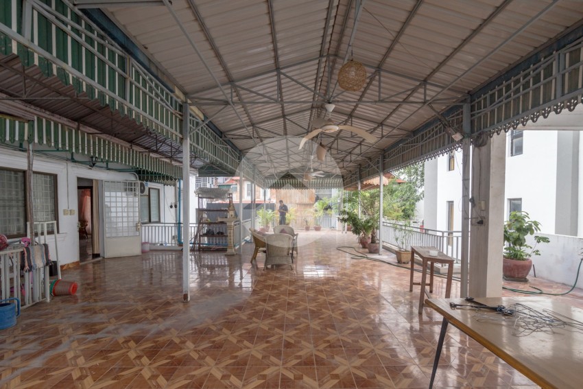 2 Bedroom renovated apartment For Rent - BKK1, Phnom Penh