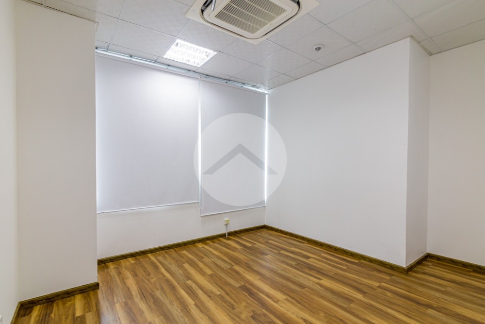 156 Sqm Office Space For Rent - Veal Vong, 7 Makara, Phnom Penh - Image 8