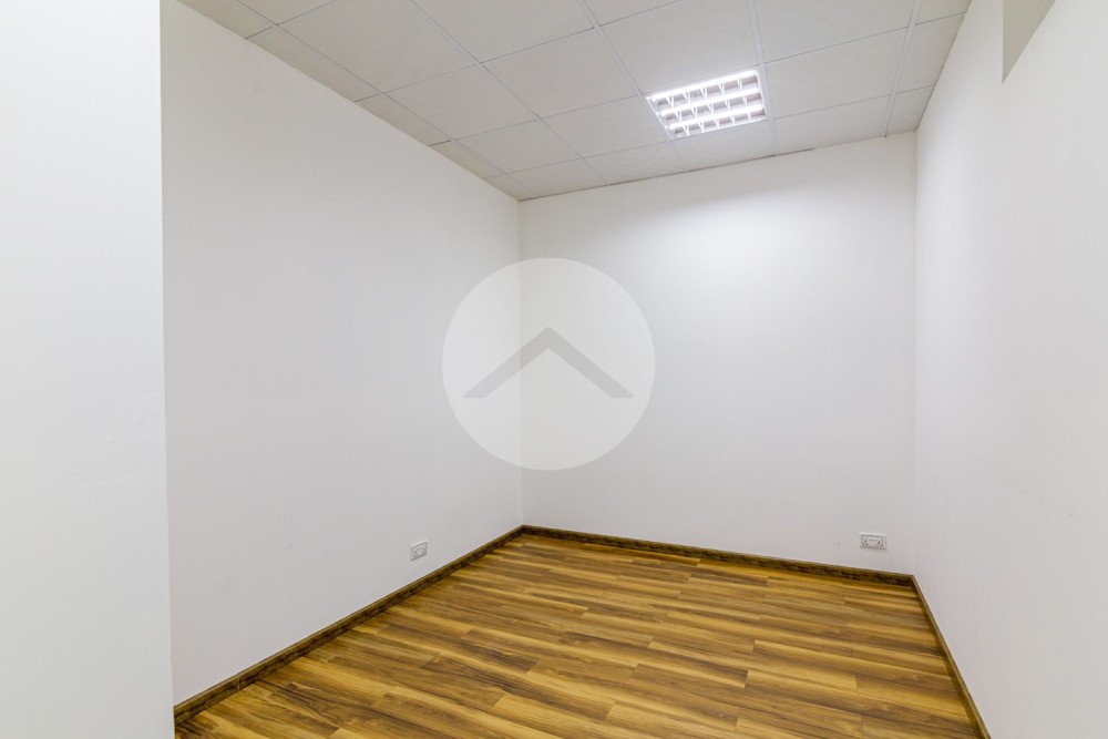 156 Sqm Office Space For Rent - Veal Vong, 7 Makara, Phnom Penh - Image 3