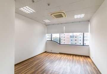 156 Sqm Office Space For Rent - Veal Vong, 7 Makara, Phnom Penh thumbnail