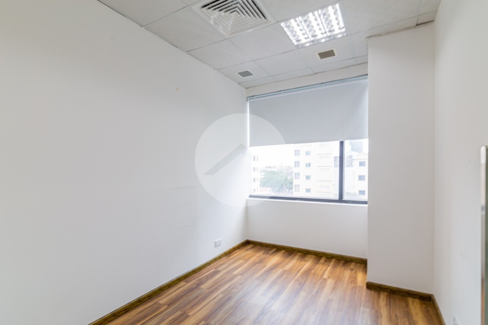 156 Sqm Office Space For Rent - Veal Vong, 7 Makara, Phnom Penh - Image 12