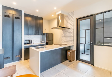 1 Bedroom Condo For Rent - BKK1, Phnom Penh thumbnail