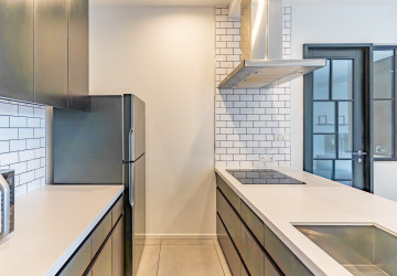 1 Bedroom Condo For Rent - BKK1, Phnom Penh thumbnail