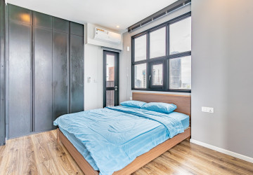 1 Bedroom Condo For Rent - BKK1, Phnom Penh thumbnail