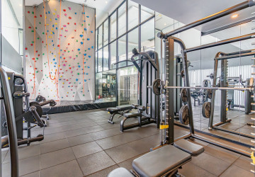 1 Bedroom Condo For Rent - BKK1, Phnom Penh thumbnail