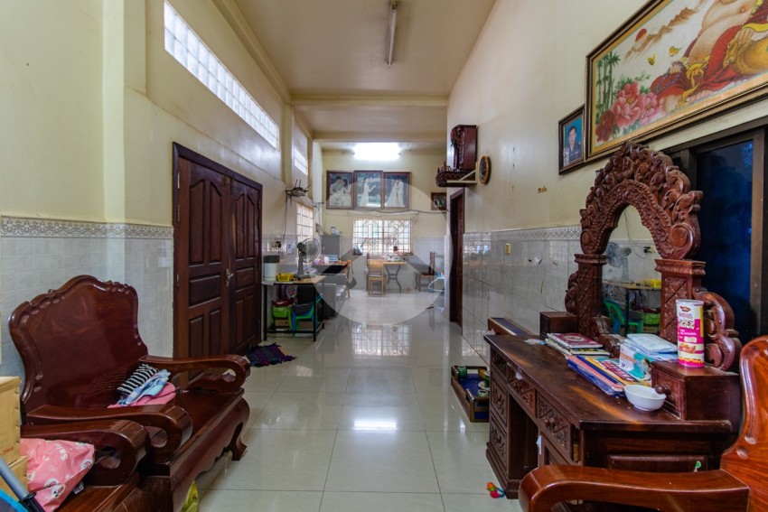 319 Sqm Commercial Space For Rent - Svay Dangkum, Siem Reap