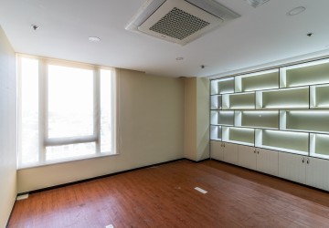 390 Sqm Office Space For Rent - Tonle Bassac, Phnom Penh thumbnail