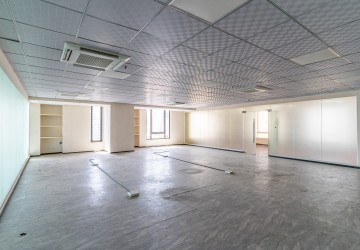 390 Sqm Office Space For Rent - Tonle Bassac, Phnom Penh thumbnail